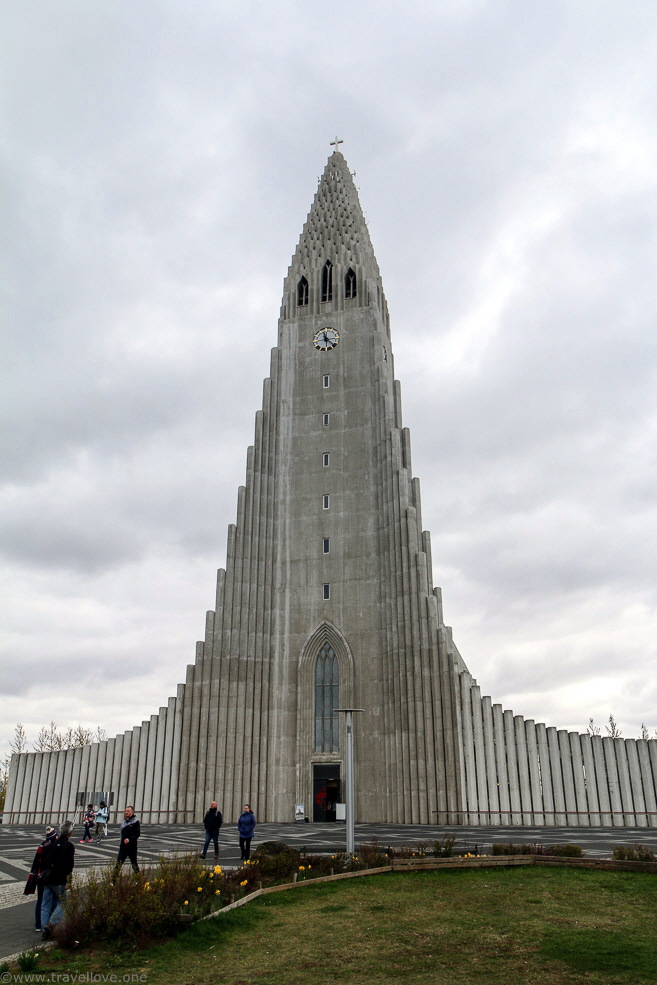 20 Hallgrimskirkja Reykjavik Iceland