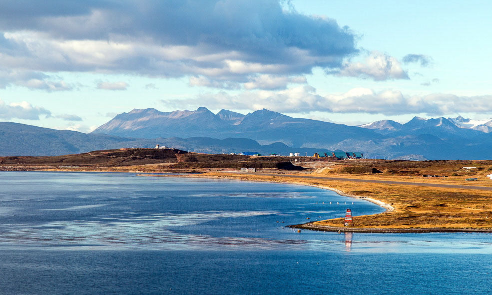 412 Ushuaia 412 Ushuaia