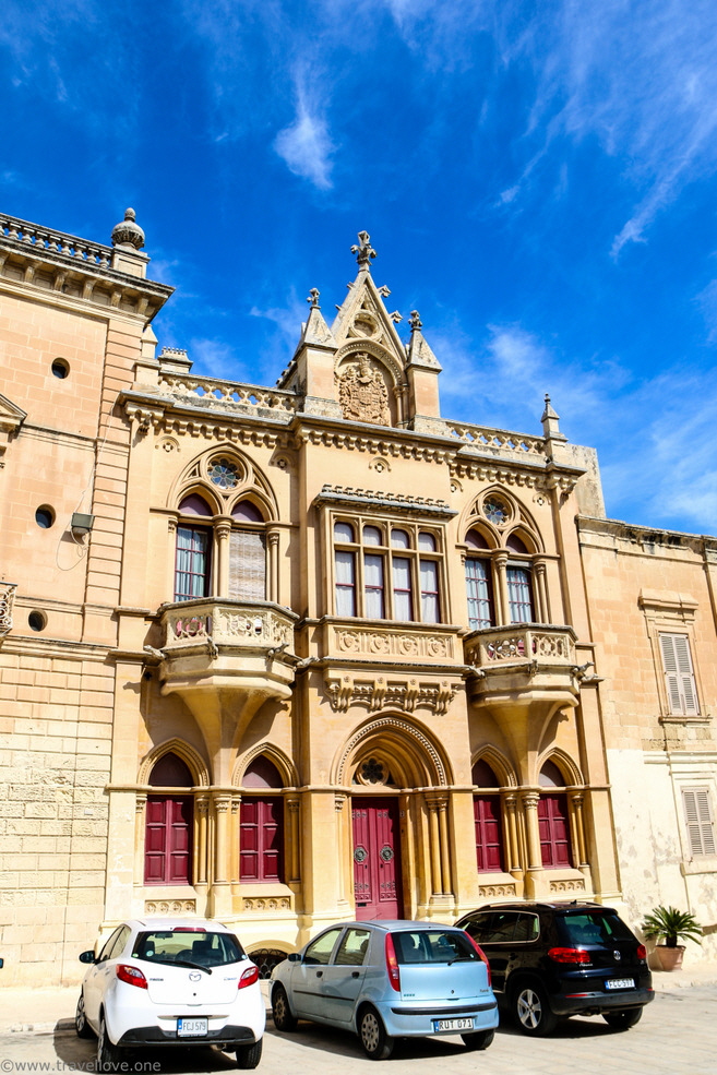 18-IMG_7047 18-IMG_7047